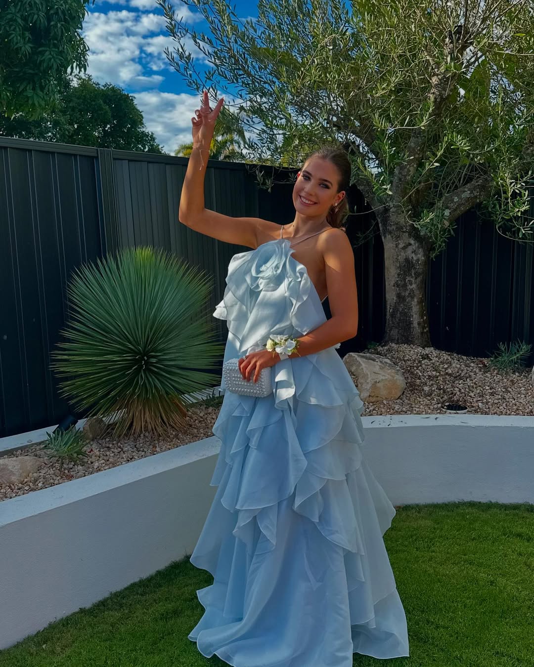 Bellina | Women's Sleeveless Layers Ruffles Maxi Prom Dress