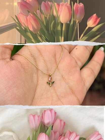 Amoré | Tulip Necklace