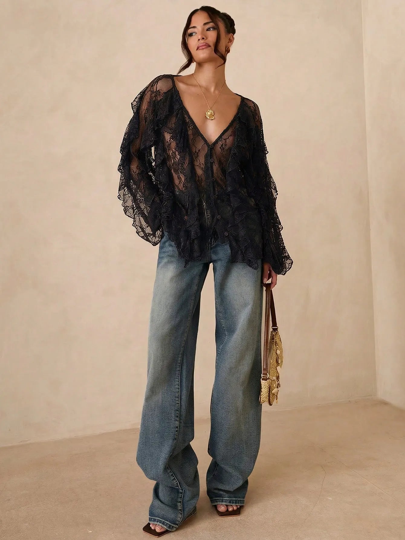 Kyra | Lace Long Sleeve Top